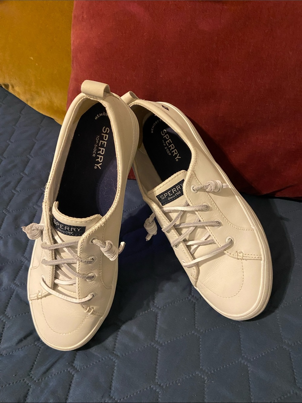 New Sperry White Women's Lace-Up Leather Sneakers